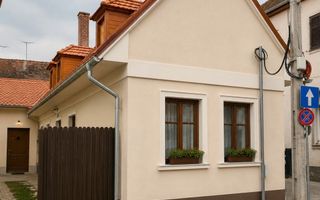 Casă de vânzare Sibiu | 6 camere | Centrul Istoric | 220 mp - Poză 2
