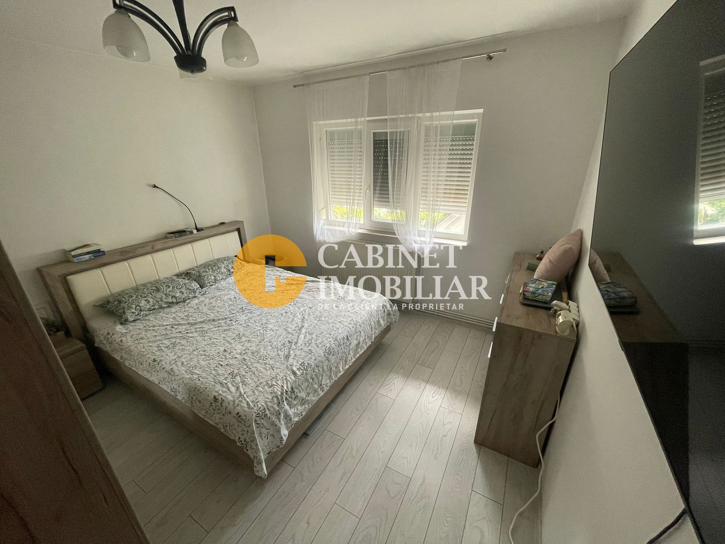 3 CAMERE DECOMANDAT - CANTA - RENOVAT - Poză 10