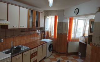BRASADAS vinde ap 3 cam etaj 4/4 in Micro 16. - Poză 1