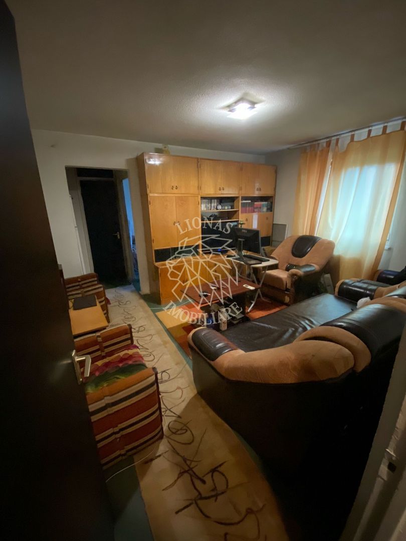 Apartament 3 camere-etaj 3-ideal investitie-Bucuresti, Zona Giurgiului - Poză 3