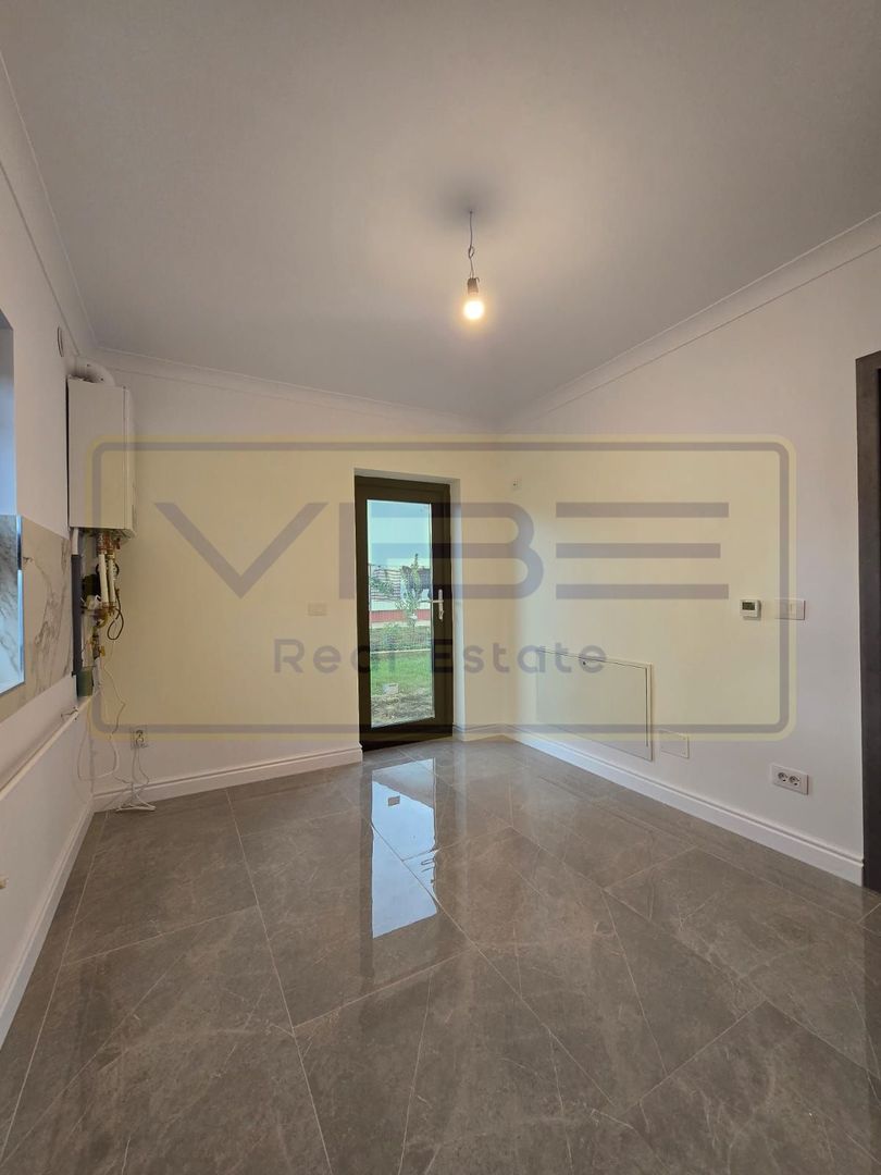 Vila 5 camere- teren 500mp- 140mp Miroslava- Cornesti - Poză 26