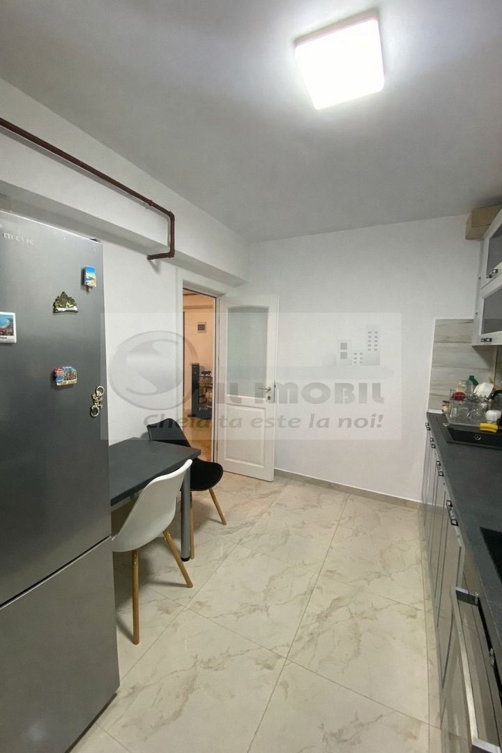 Complex CUG - Apartament 2 camere - 49 mp - 90.000 euro ! - Poză 5
