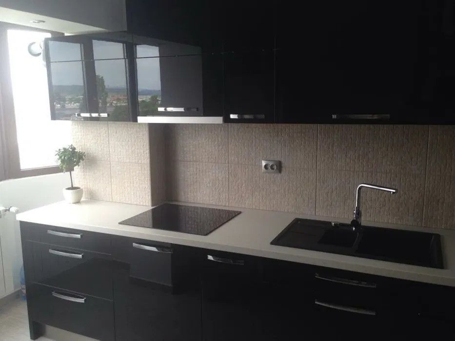 Vanzare Apartament 4 Camere Foarte Spatios Zona De Nord A Orasului - Poză 7