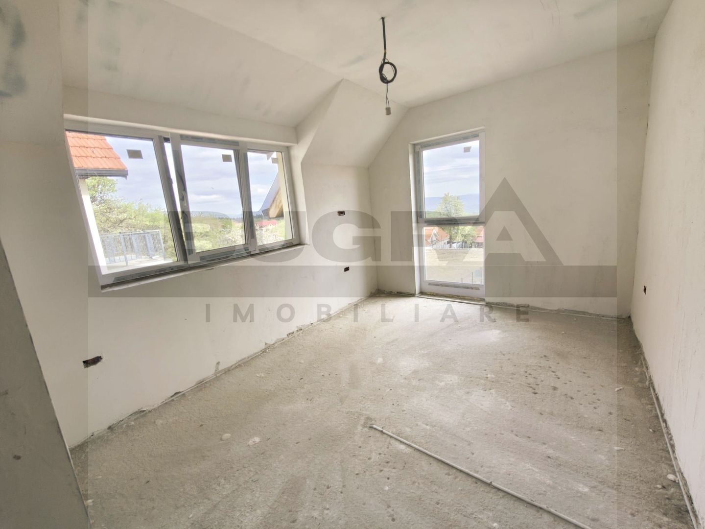 Casă modernă de vânzare – Gheorghieni | Priveliste panoramica - Poză 6