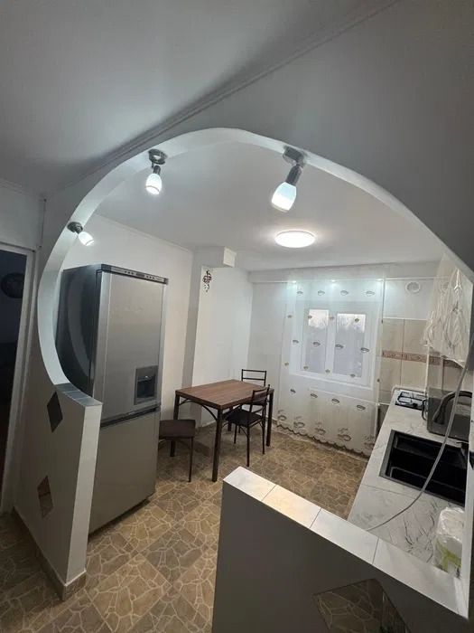 AP. 2 CAMERE RAHOVA, LOC PARCARE, MOBILAT MODERN, BLOC REABILITAT - Poză 4