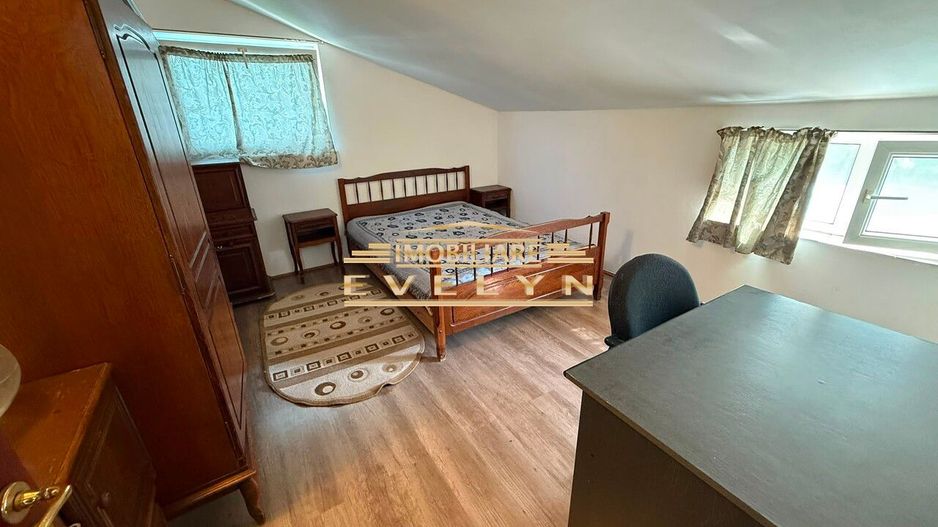 Apartament 3 camere + mansardă autorizată de vânzare – Zona Școala Nr. 7 - Poză 6