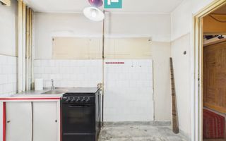 Apartament cu 3 camere, etajul 3, Calea Romanilor - Poză 10