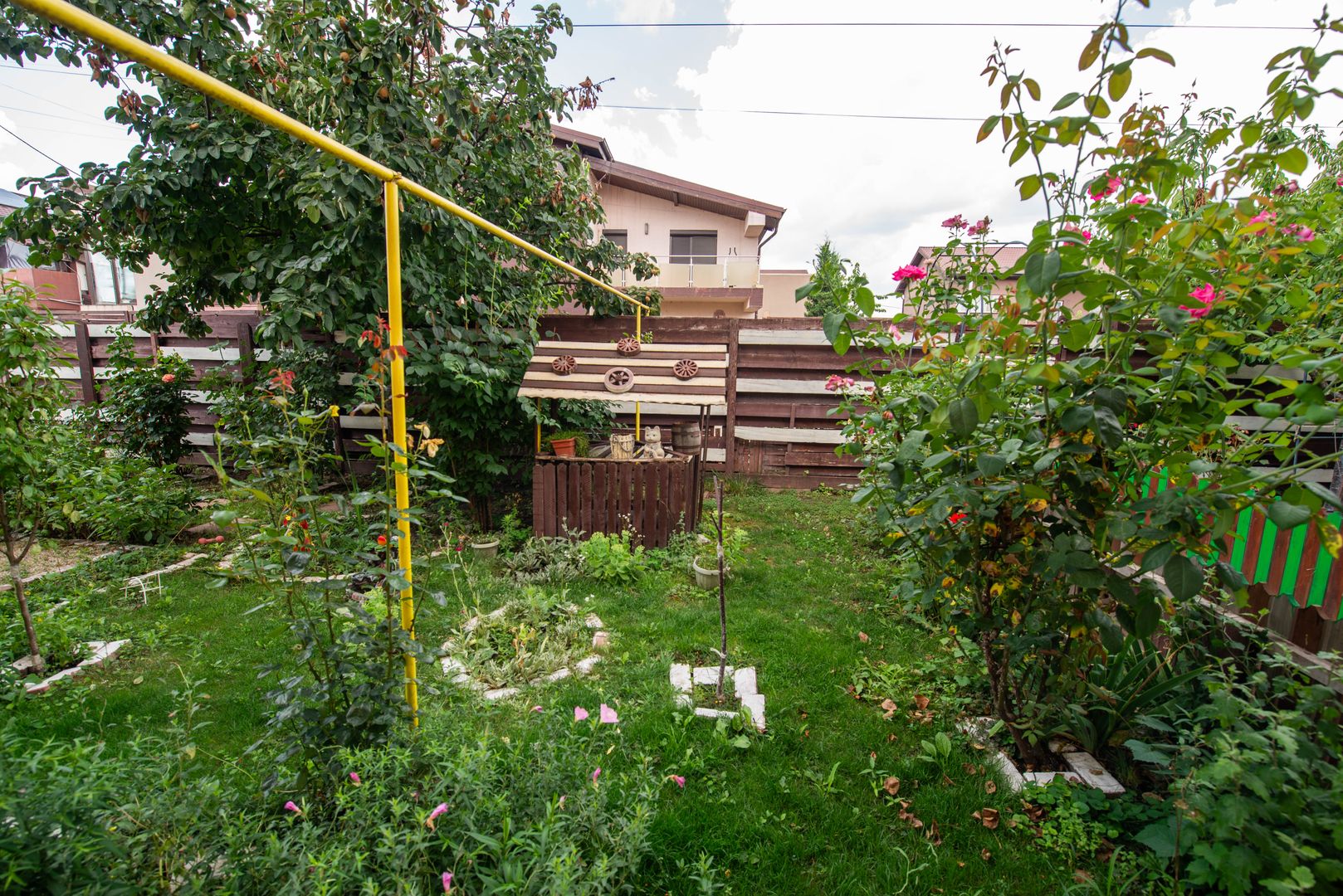 Casa Vila individuala spatioasa cu gradina de vanzare comuna Berceni - Poză 28