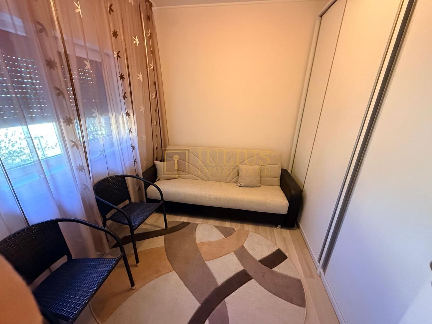 2 camere, Braytim, loc de parcare interioara cu poarta, gradina 10 mp, terasa - Poză 13