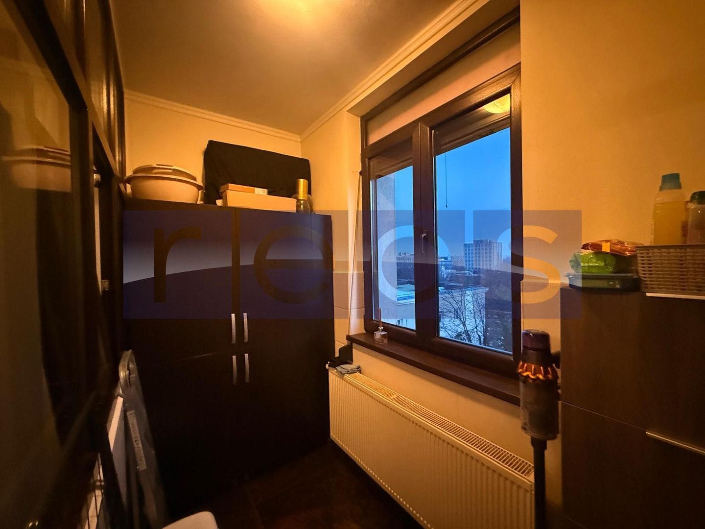 VANZARE APARTAMENT 3 CAMERE BASARABIEI | MOBILAT UTILAT COMPLET | - Poză 3