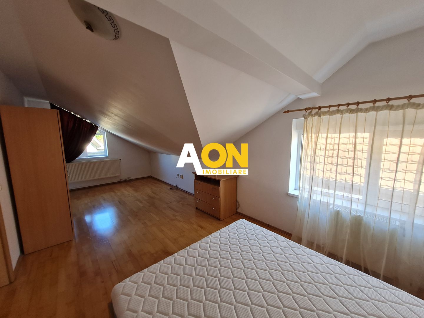 Apartament 2 Camere, Decomandat, 62 mp, Zona Centrala Exceptionala - Poză 9