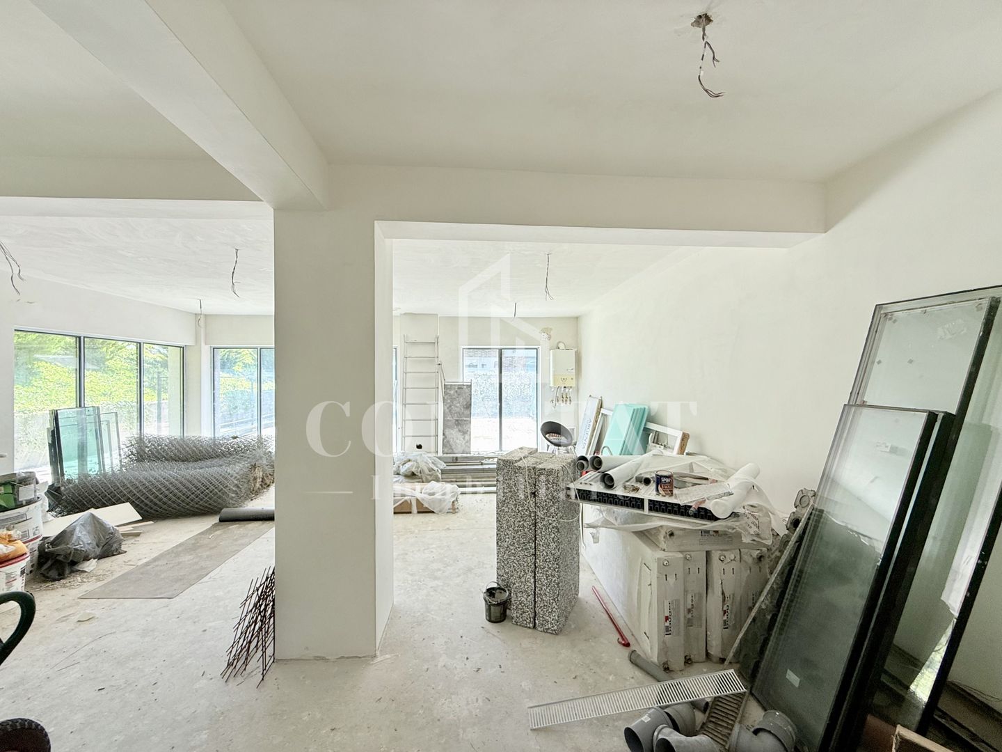 Spațiu comercial cu terasă open space cartier Borhanci - Poză 3