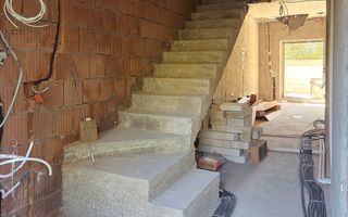 Casă 170 mp utili cu dormitor la parter, Otopeni - Poză 3