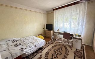 Casa Lipovei, pozitie excelenta - Poză 2