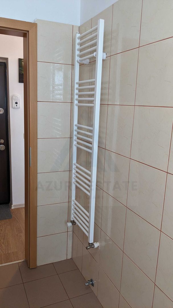 Garsoniera moderna 38 mp utili la parter  loc de parcare in Selimbar - Poză 8
