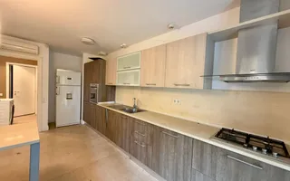 Vila cu 9 camere *900 teren* & piscina privata // Pipera - Poză 15