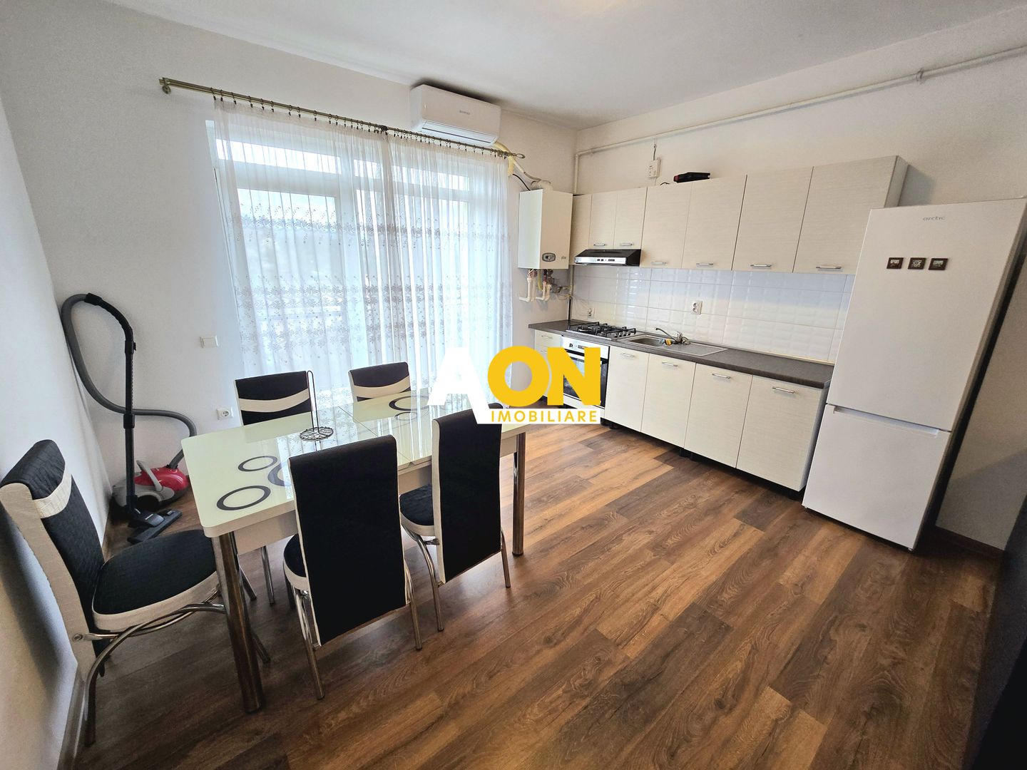 Apartament cu 2 camere, bloc nou, 61 mp utili, bloc nou - Poză 2