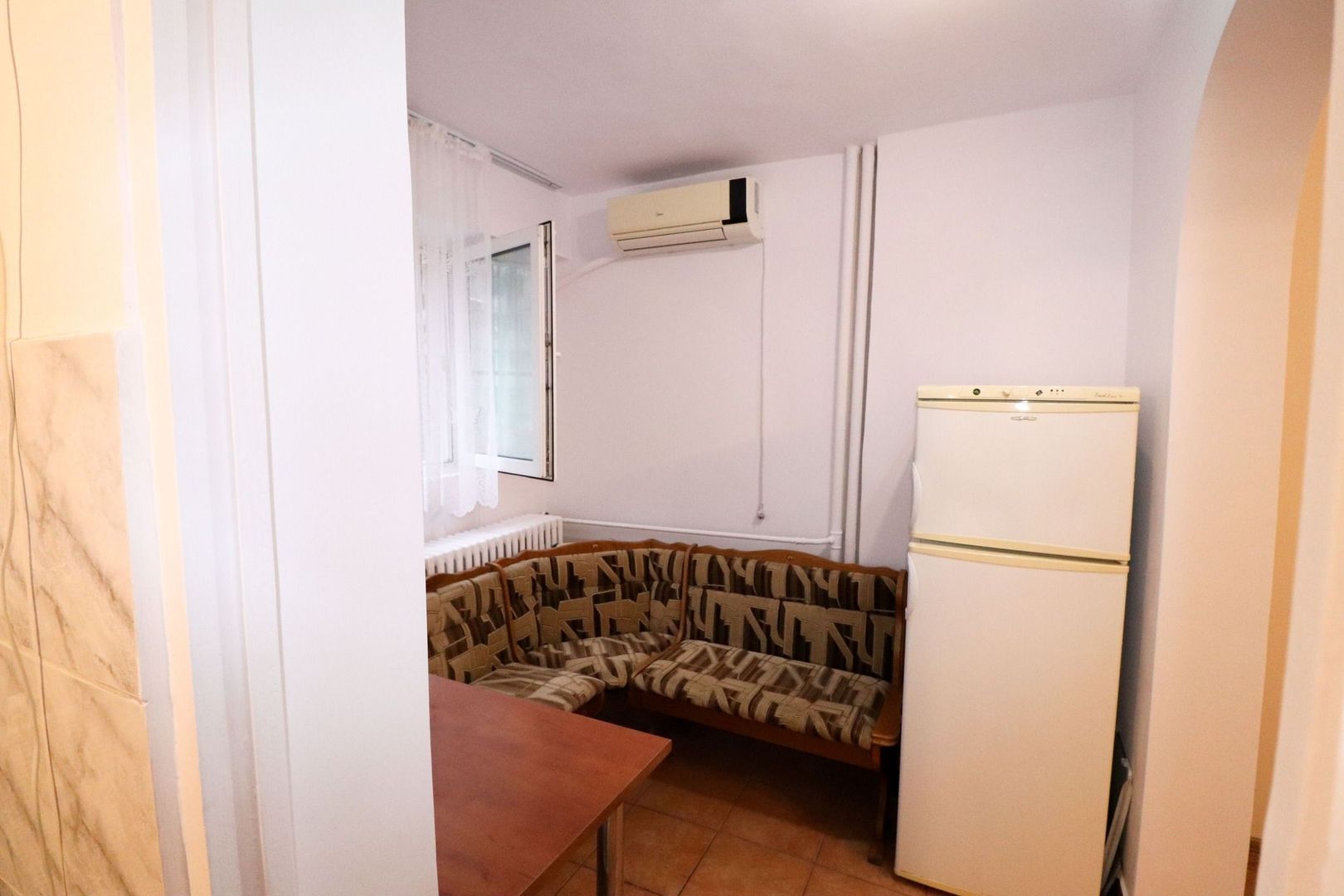 Garsoniera zona Titan - Parc IOR - Parc C-tin Brancusi - Poză 4