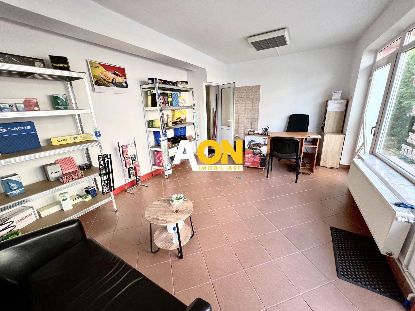 Spatiu de birouri de inchiriat, acces stradal, zona Cetate - Poză 1