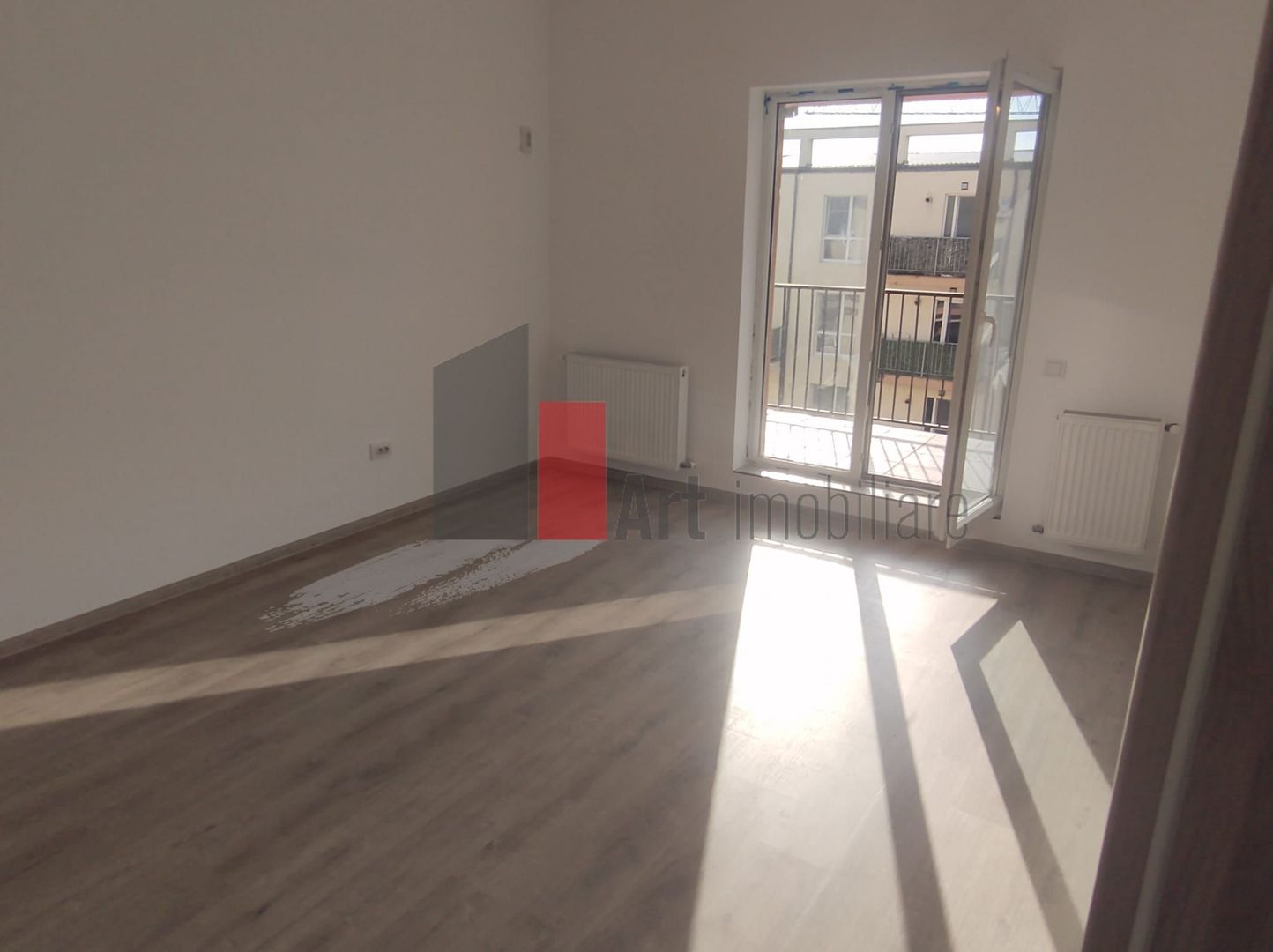 Vânzare apartament decomandat 2 camere cu centrală Turnu Măgurele - Aurel Perșu - Poză 13