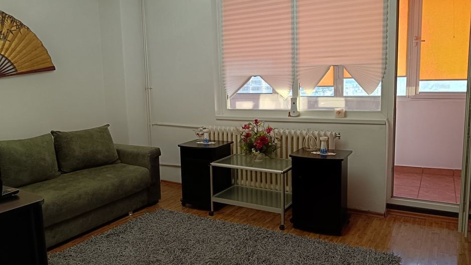 Apartament 3 camere de inchiriat, decomandat,  zona Lujerului - Poză 2