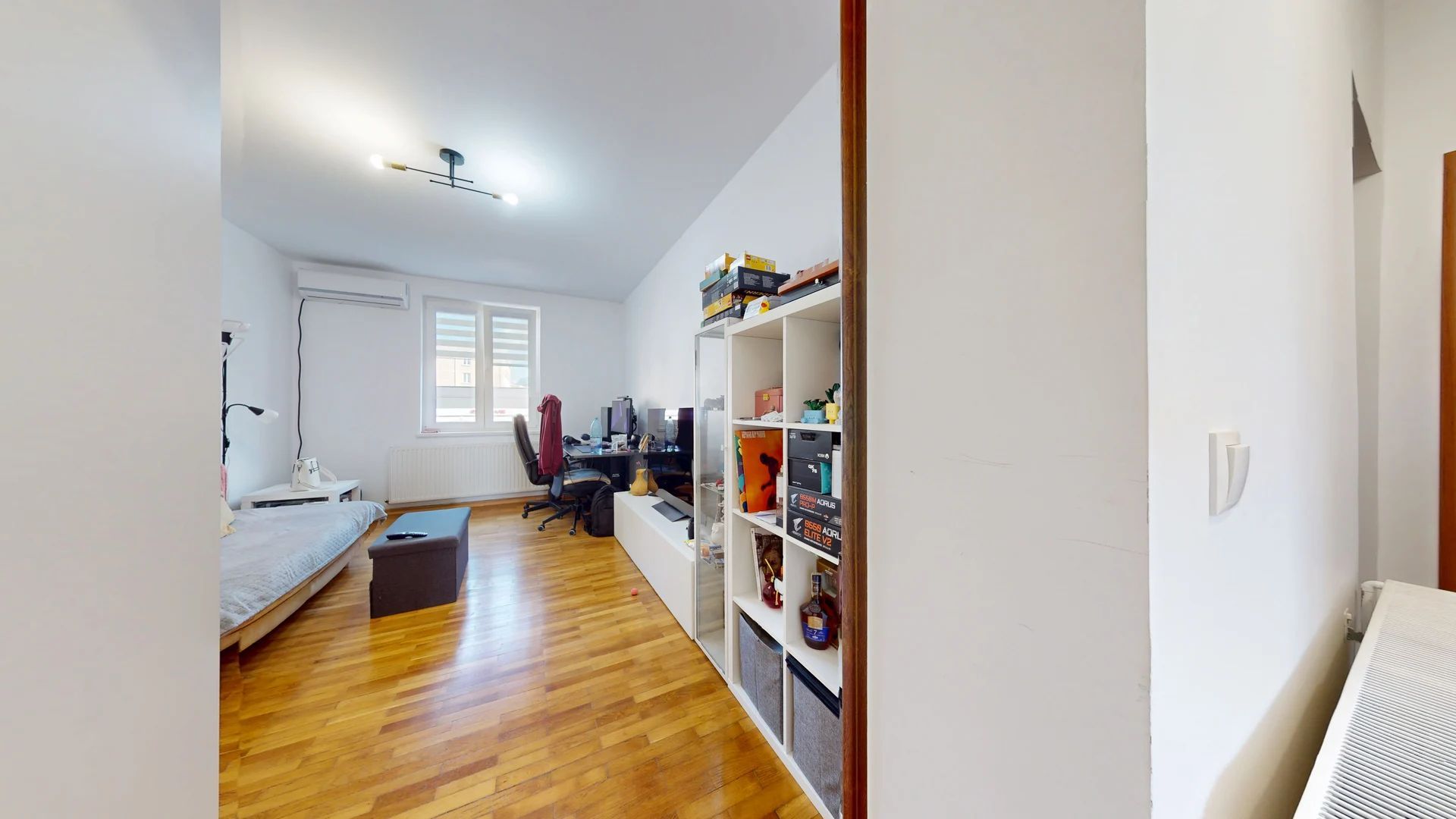 Apartament decomandat langa liceul de informatica,vanzare sau schimb - Poză 5