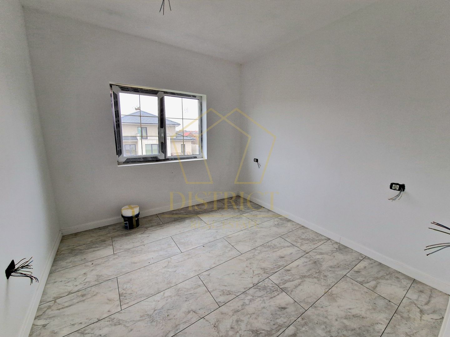Duplex spatios cu 5 camere | Mosnita Noua - Poză 10