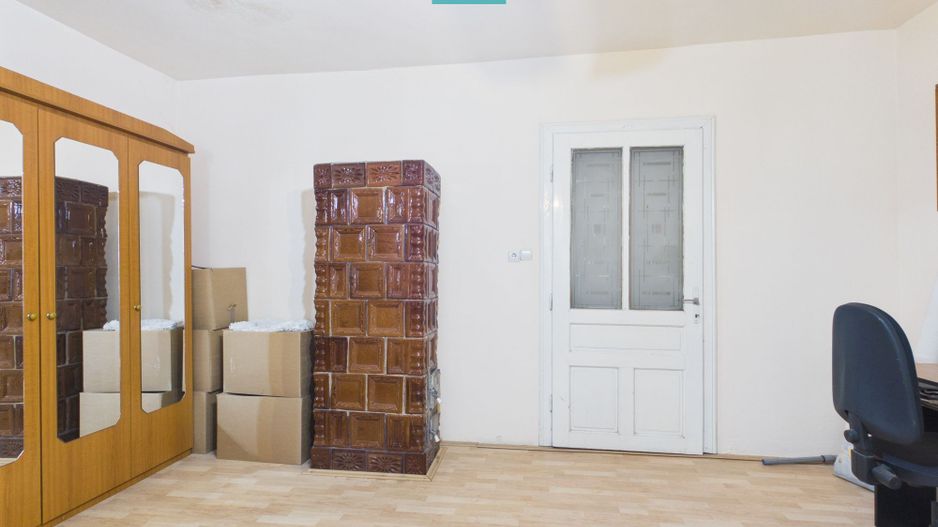 Casă + 2.877 mp teren în Timișoara - Poză 3