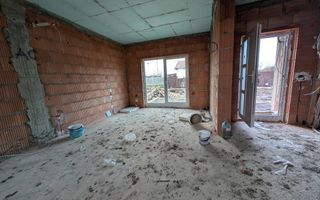 Casă individuală | Parter | Toate utilitatile | Finisaje premium | Curte | Pod - Poză 3