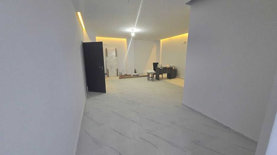 Spatiu comercial 66mp Dristor McDonald's Metrou Stradal Camil Ressu - Poză 7