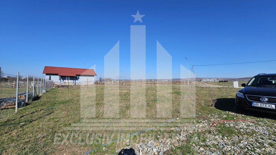 Teren intravilan | De vanzare | 410 mp | 18 ml deschidere | Partos - Poză 2