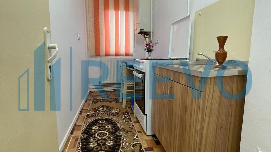 Garsonieră de închiriat, Str. Primăverii, Buhuși - Poză 9