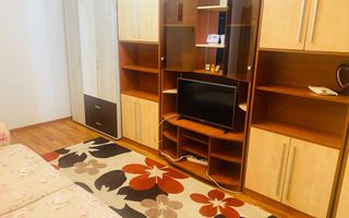 Garsoniera cu balcon de inchiriat in Alexandru cel Bun - Poză 5