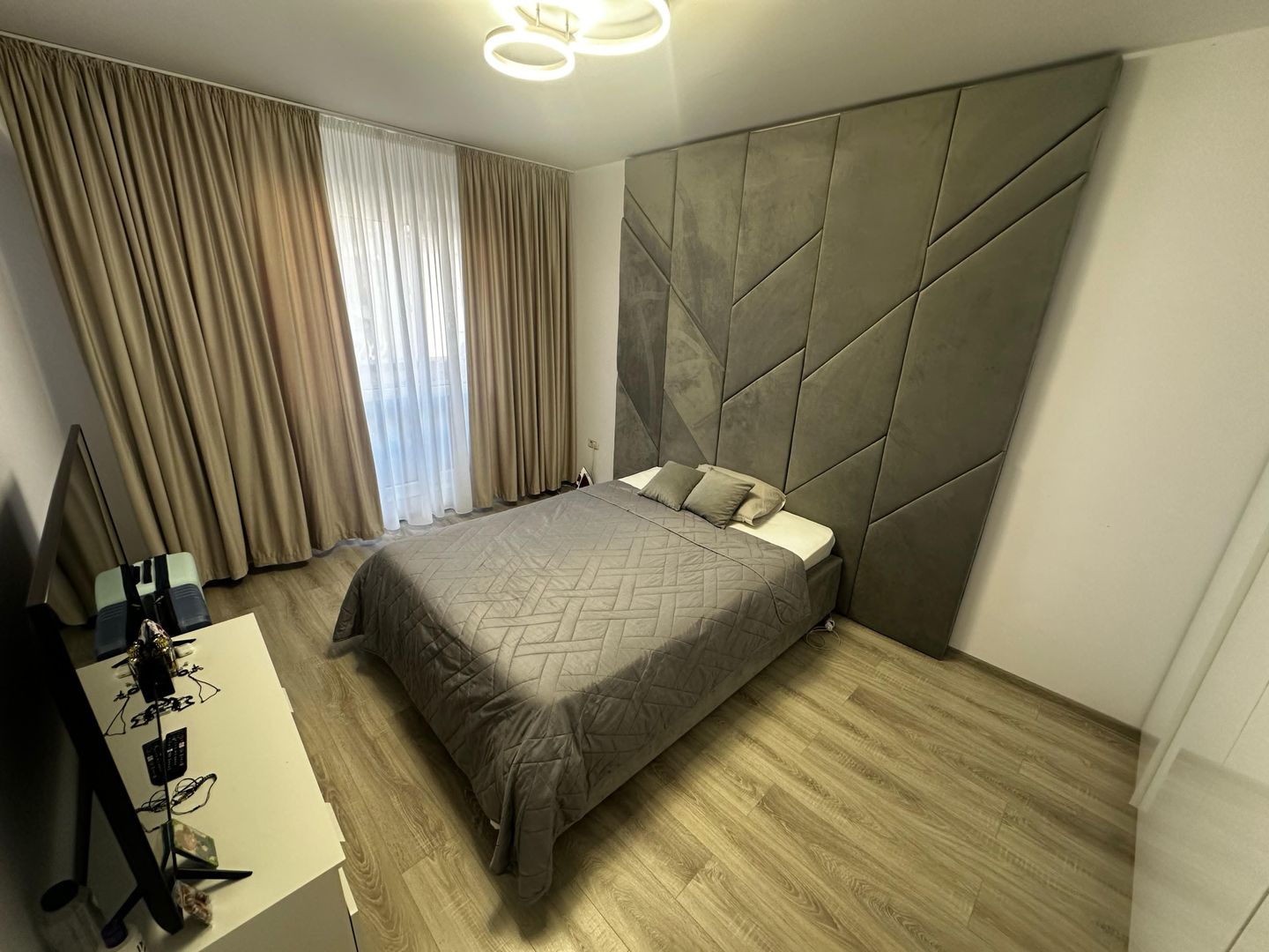 AP. 3 CAMERE MOBILAT LUX, LIFT, PARCARE SUBTERANA INCLUSA, COMISION 0% - Poză 2