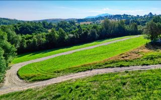 Terenuri în Zărnești–Tohănița, lângă pădure, cu vedere către Piatra Craiului - Poză 4