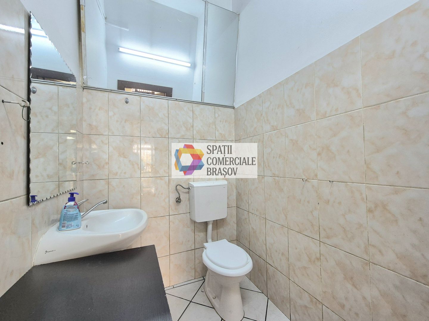 Spatiu comercial de închiriat cu vad - 70 mp # spatii-comerciale-brasov.ro - Poză 6
