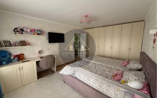 Apartament 3 camere, Medias - Poză 9