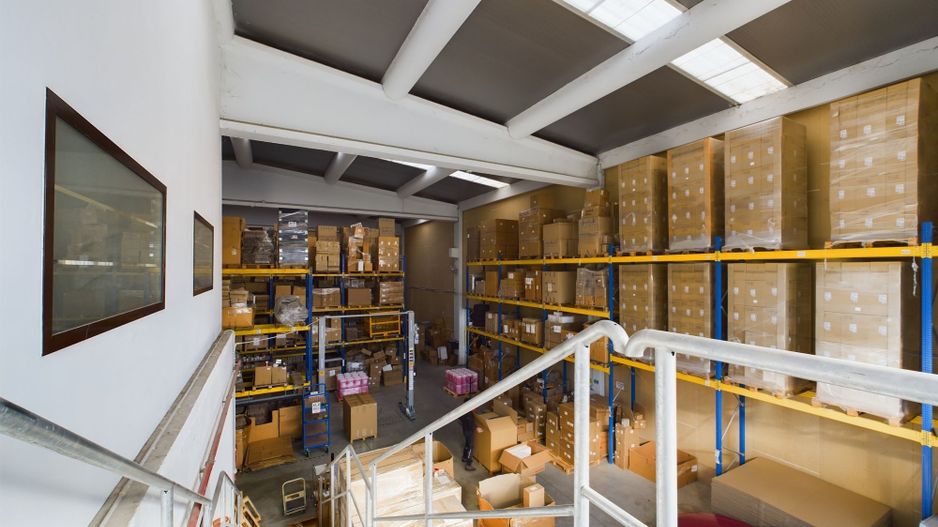 Spațiu industrial cu birouri - Zona Șagului - Poză 10