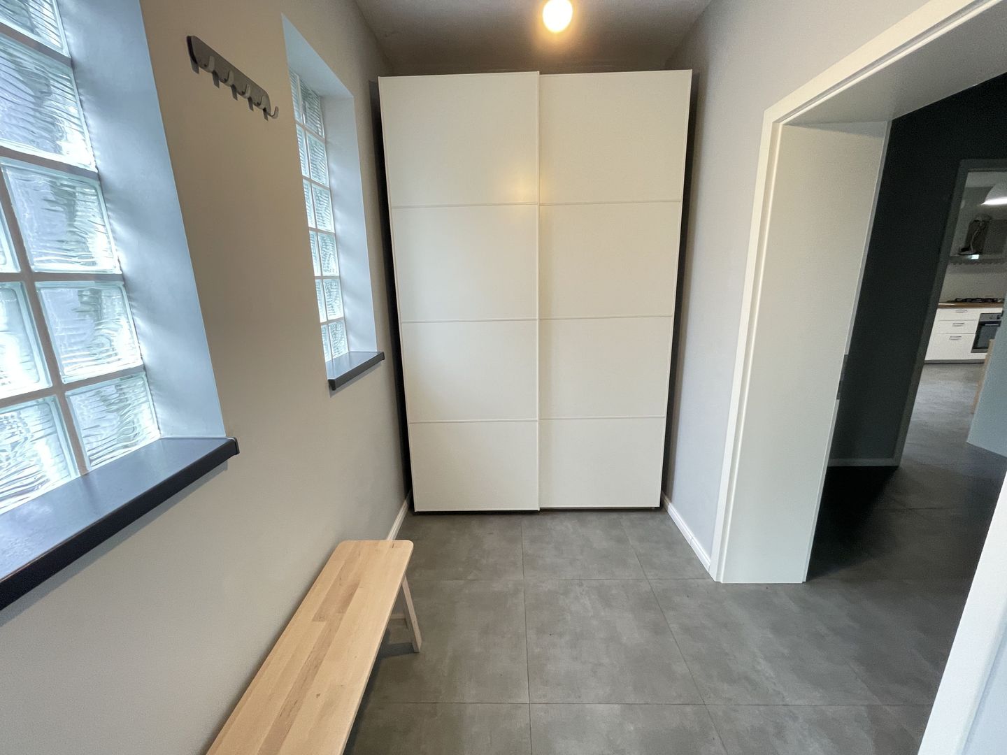 Casa spatioasa,amenajata in zona Lipovei - Poză 23