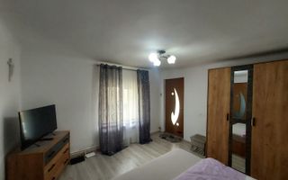 Casa de vânzare Sibiu | 2 camere | Gusterița, 50 mp, curte - Poză 4