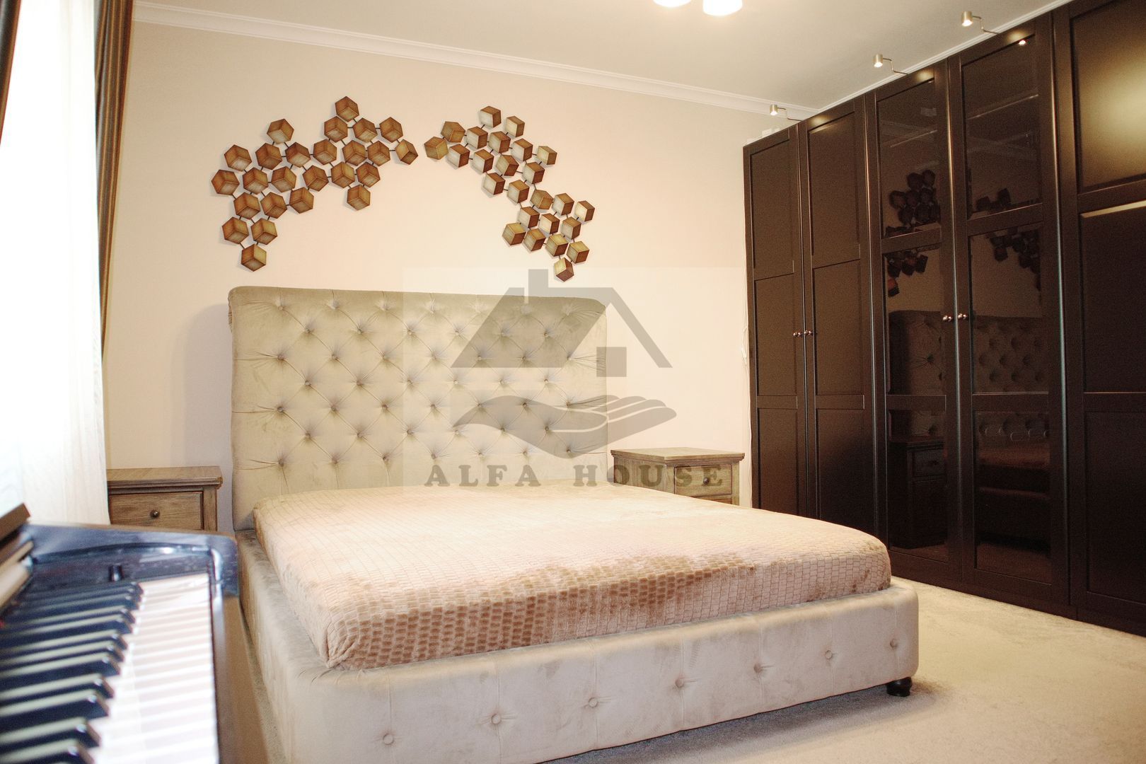 Casa deosebita cu 4 camere, 228 mp, Brașov - Cartierul Stupini - Poză 21