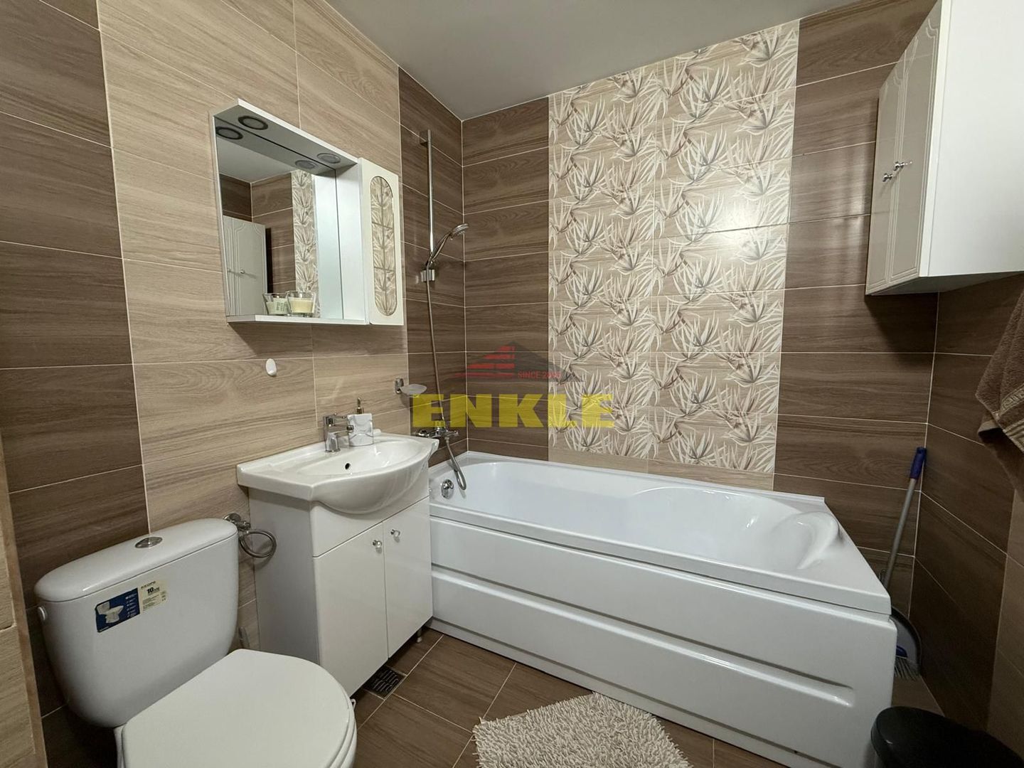 Apartament 2 camere de vânzare, zona Bucovina. - Poză 6