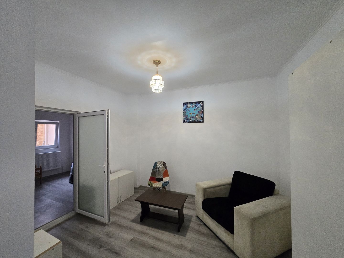 Casa renovata 105mp utili si curte libera 45mp -Eroii Revolutiei - Poză 16