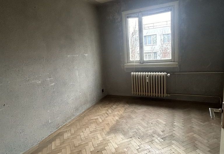 Apartament semidecomandat 3 camere - Aleea Terasei. - Poză 13