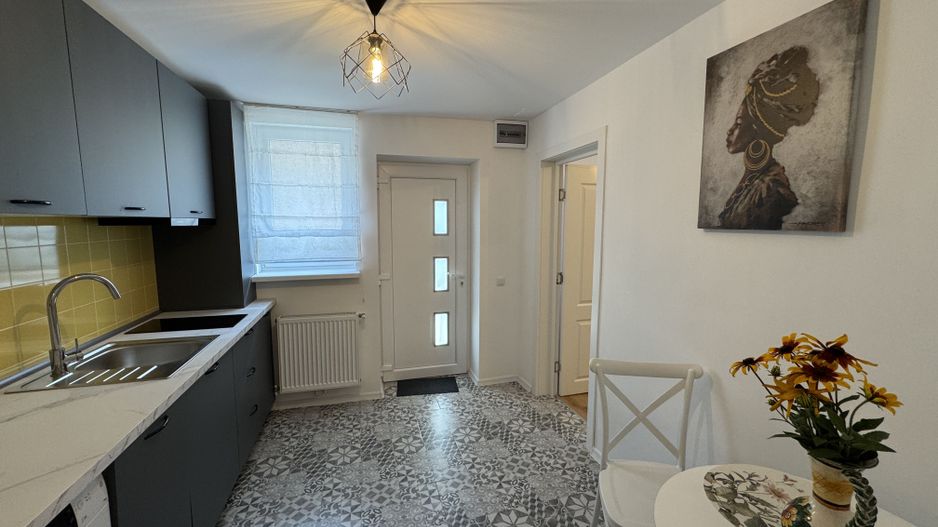 Apartament cu 2 camere la casa in Blumana, str De Mijloc - Poză 9