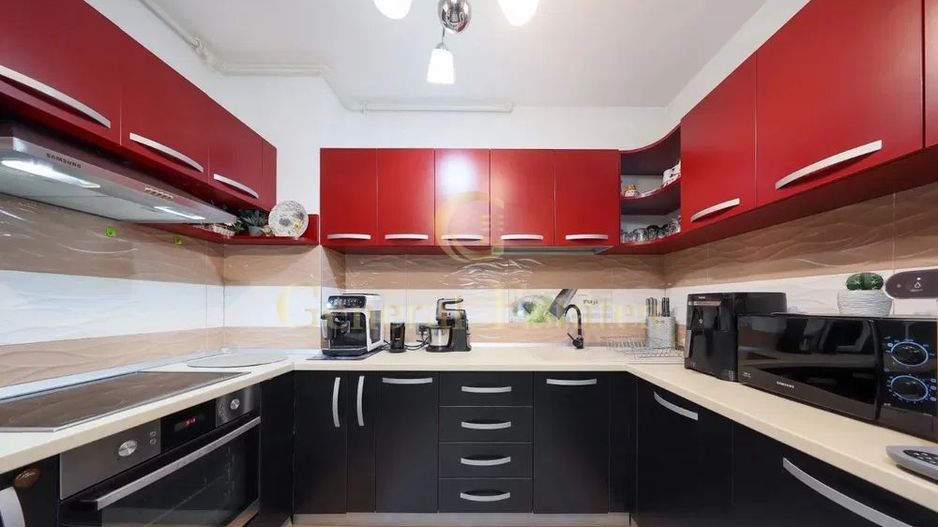 Apartament premium, 3 Camere 100 mp, 2 parcari inclse in pret - Poză 3