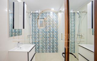 Gara - Vânzare apartament cu 2 camere, mobilat si utilat - Poză 23