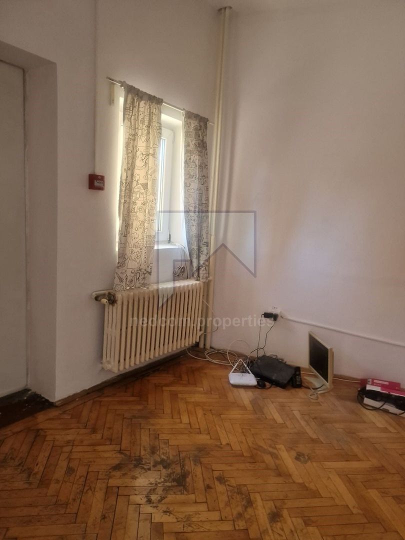 Casa S+P+1 - zona Calea Grivitei - Poză 9