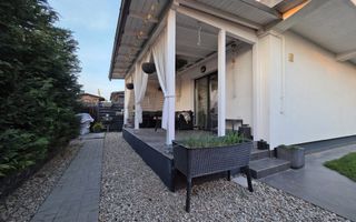 Casa 4 camere + curte 300 mp Tunari - Poză 1