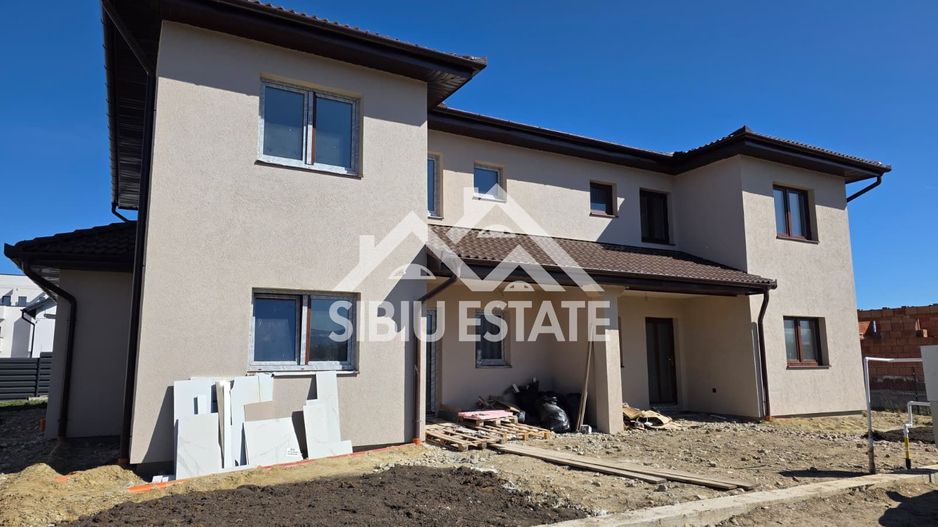 Duplex 5 camere ,super pret, Sura Mica ,Sibiu - Poză 5